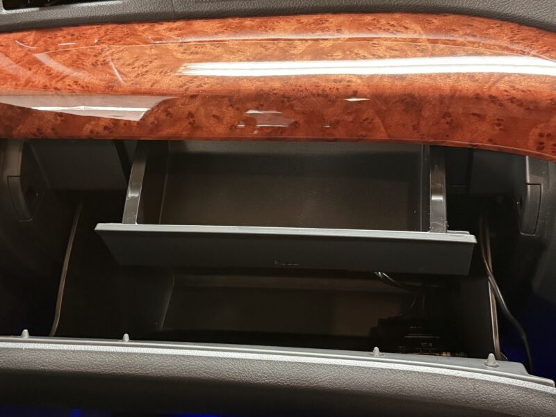 VELLFIRE ヴェルファイア 2.4Z プラチナセレクション【総合評価優良車】【特別仕様車】【車検2年付】