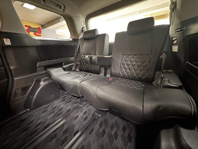 VELLFIRE ヴェルファイア 2.4Z 【カスタム】【車検2年付】