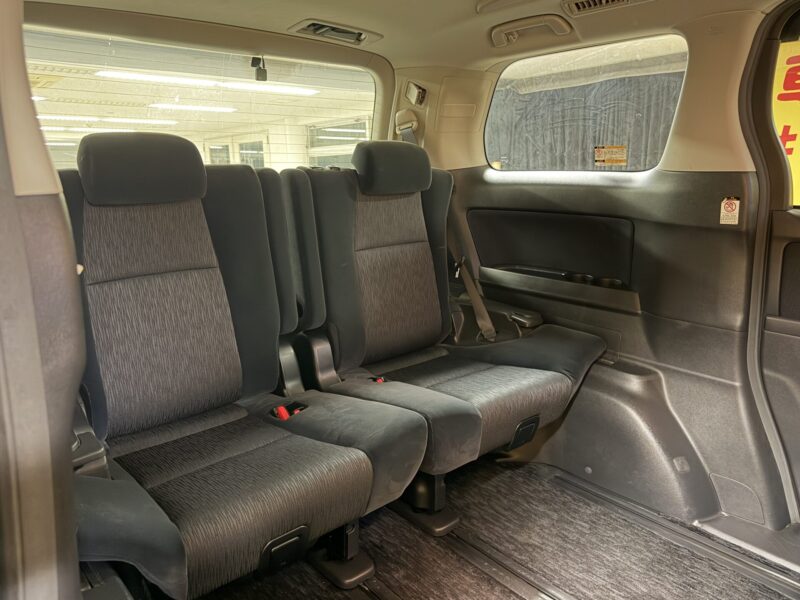 ALPHRD アルファード 240S 【車検2年付】
