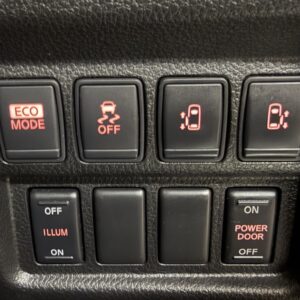 ELGRAND　エルグランド　ライダーブラックライン黒本革シート　マニュアルシート【特別仕様車】【車検2年付】