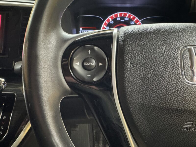 ODYSSEY オデッセイ アブソルート 【総合評価優良車】【車検2年付】