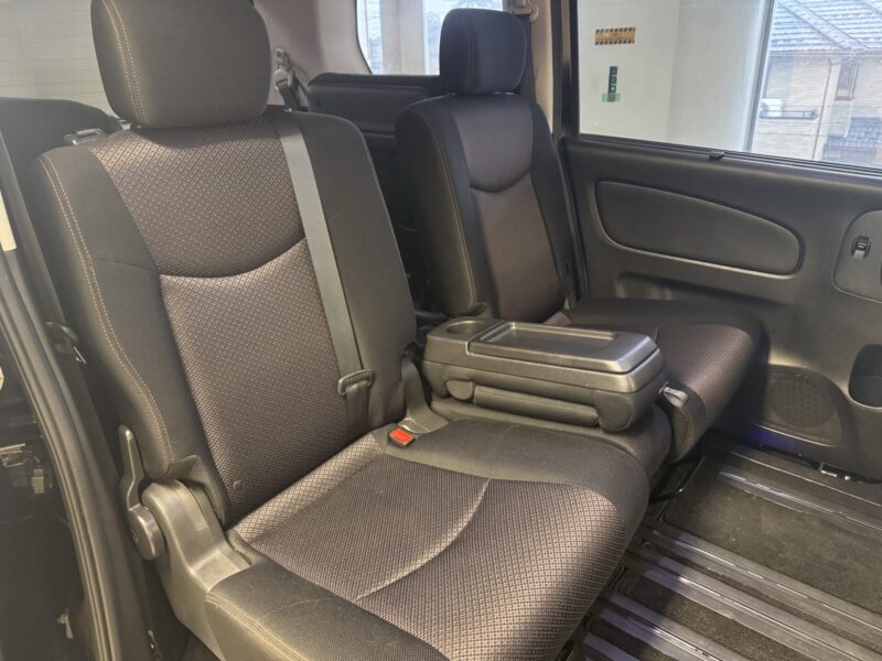 SERENA セレナHV ハイウェイスターS-HV エアロモード【総合評価優良車】【特別仕様車】【車検2年付】