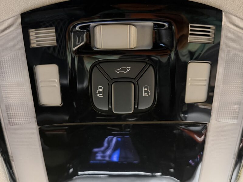 VELLFIRE ヴェルファイア 2.4Zプラチナセレクション【総合評価優良車】【特別仕様車】【カスタム】【車検2年付】