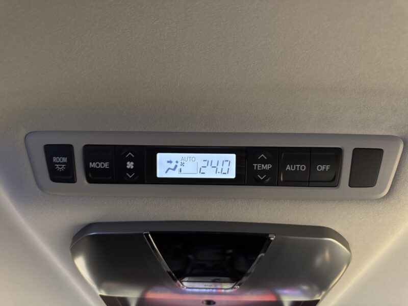 VELLFIRE ヴェルファイア 2.4Zプラチナセレクション【特別仕様車】【車検2年付】