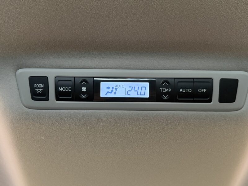 VELLFIRE ヴェルファイア 2.4Z プラチナセレクション【総合評価優良車】【特別仕様車】【車検2年付】
