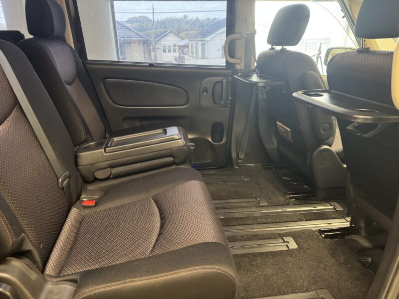 SERENA セレナHV ハイウェイスターS-HV エアロモード【総合評価優良車】【特別仕様車】【車検2年付】