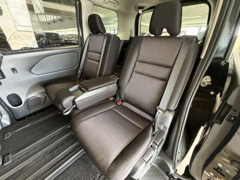 SERENA セレナ ハイウェイスター Vセレクション【総合評価優良車】【車検2年付】