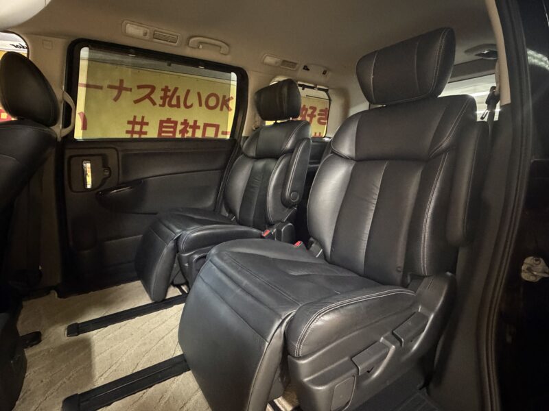 ELGRAND エルグランド ライダーブラックライン黒本革シート マニュアルシート【特別仕様車】【車検2年付】