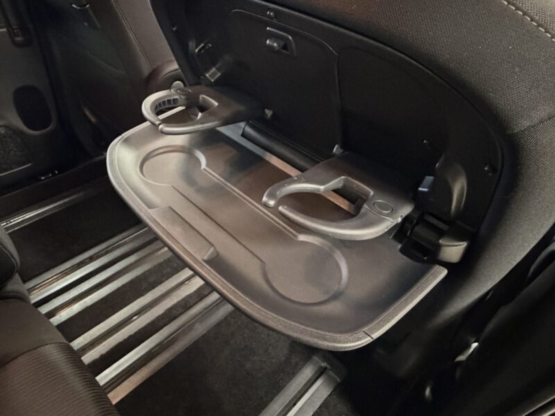 SERENA セレナ ハイウェイスター 【総合評価優良車】【4WD】【車検2年付】
