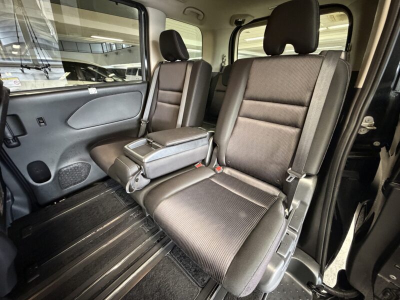 SERENA セレナ ハイウェイスター 【総合評価優良車】【4WD】【車検2年付】