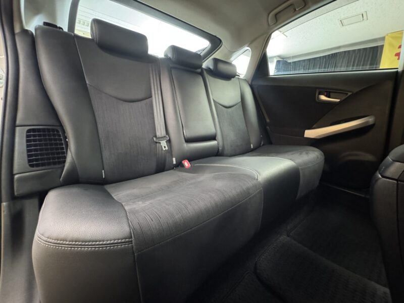 PRIUS プリウス G 後期型【総合評価優良車】
